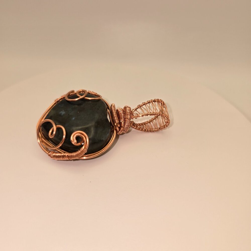 Copper Wire Wrapped Labradorite Heart Pendant - Picture 7 of 10